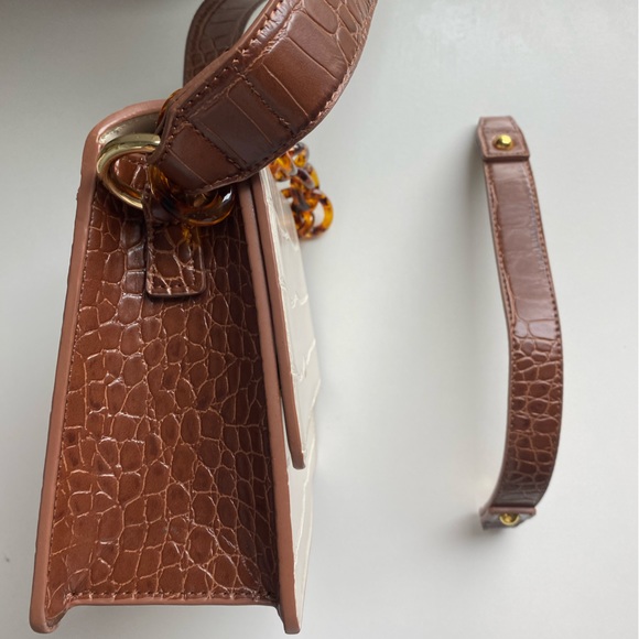 JW PEI The Fae Acrylic Chain Top Handle Bag - Beige & Brown Croc × 1 - Picture 9 of 10